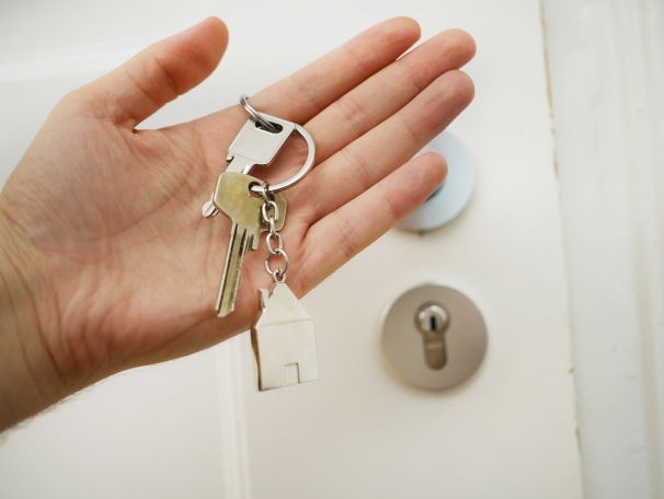https://StephanieM76.StopRentingStartOwning.com
